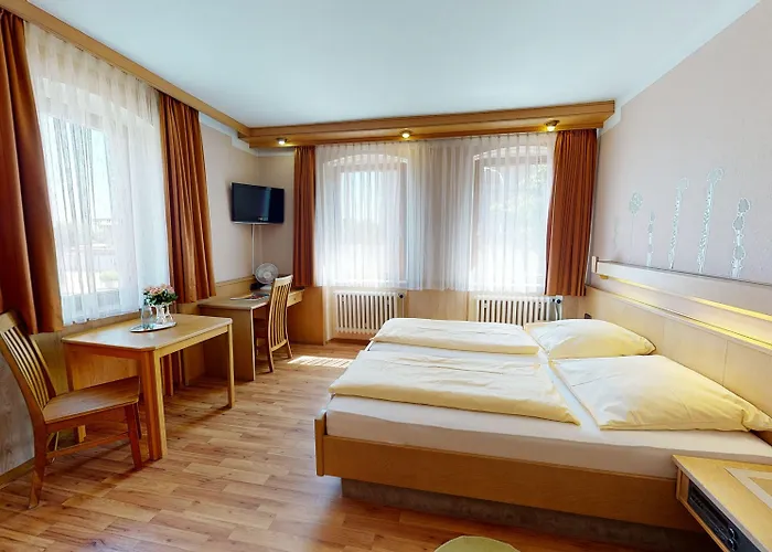 Szálloda Rothenburger Hof 2*