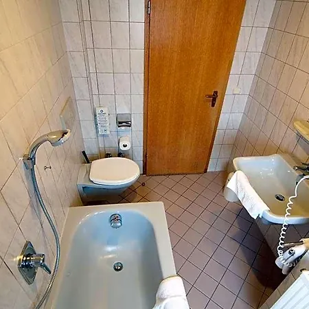 Hotel Rothenburger Hof 2*